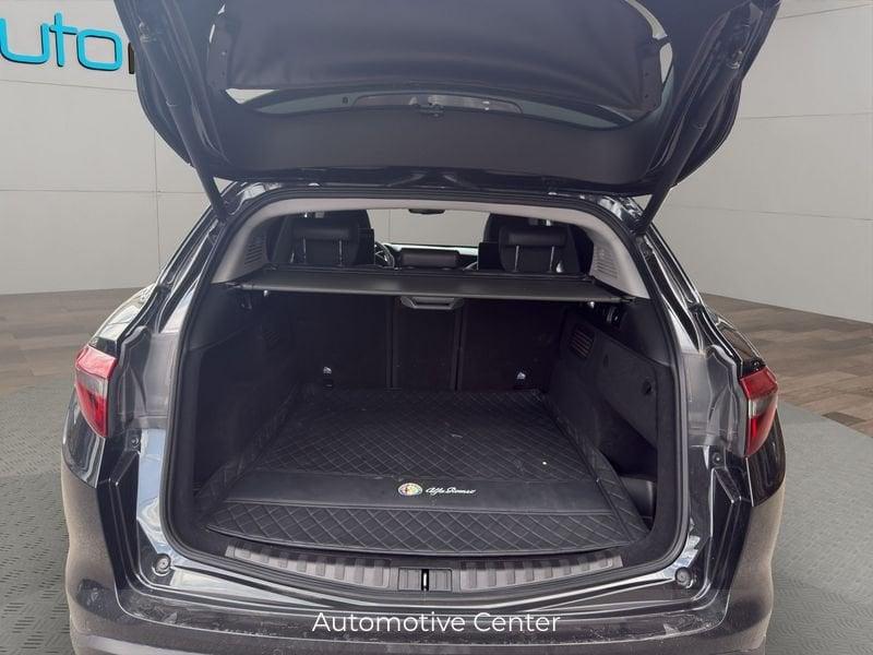 Alfa Romeo Stelvio 2.2 Turbo Diesel 190CV AT8 Q4 B-Tech