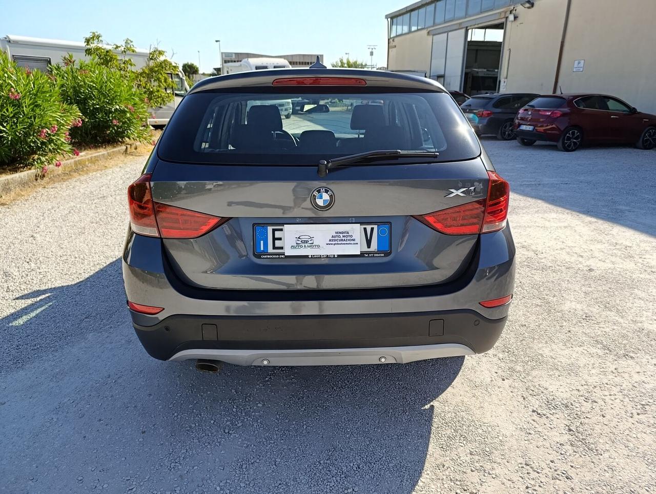 BMW X1 Xdrive18d my12