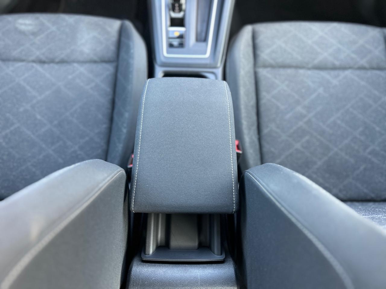 Volkswagen Golf 1.0 etsi evo Life 110cv dsg