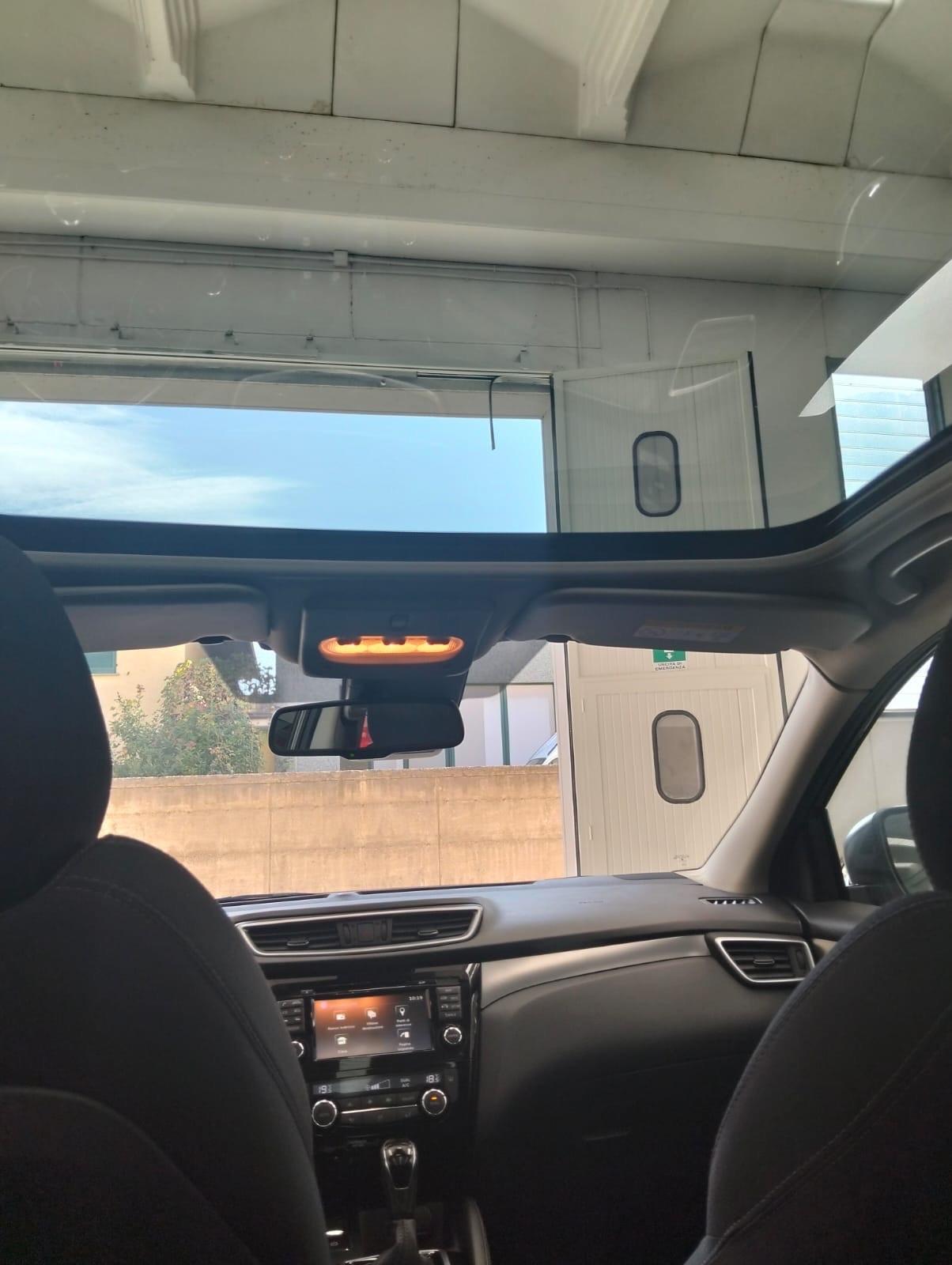 Nissan Qashqai 1.2 DIG-T N-Connecta