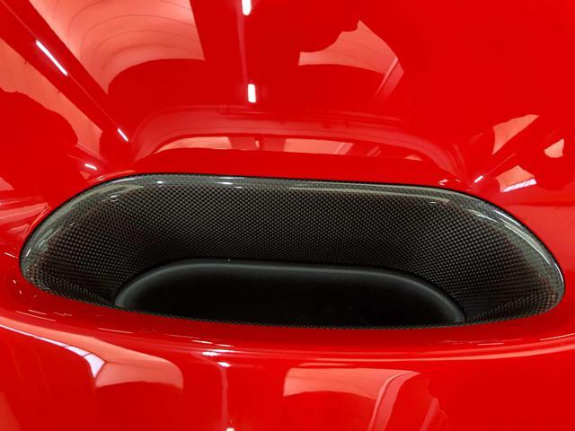 FERRARI F8 Spider |FULL CARBON| LIFT| AFS|APPROVED