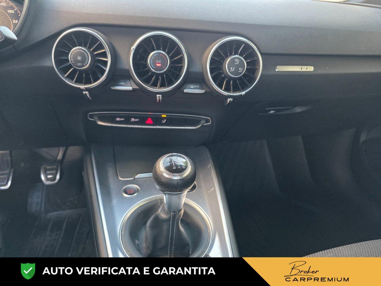 Audi TT Coupe 2.0 tfsi S line