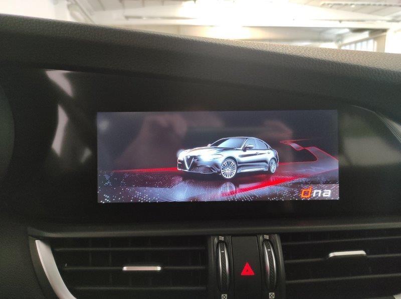 ALFA ROMEO Giulia (2016) - Giulia 2.2 Turbodiesel 160 CV AT8 Sprint