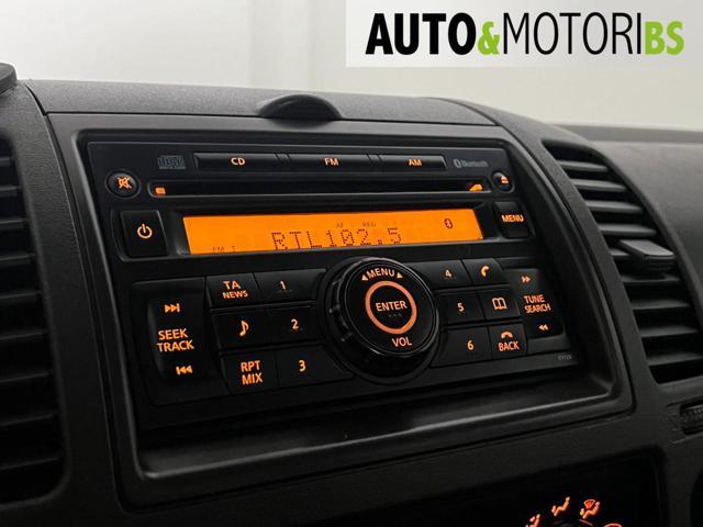 NISSAN Navara 2.5 dCi 4 porte Double Cab XE