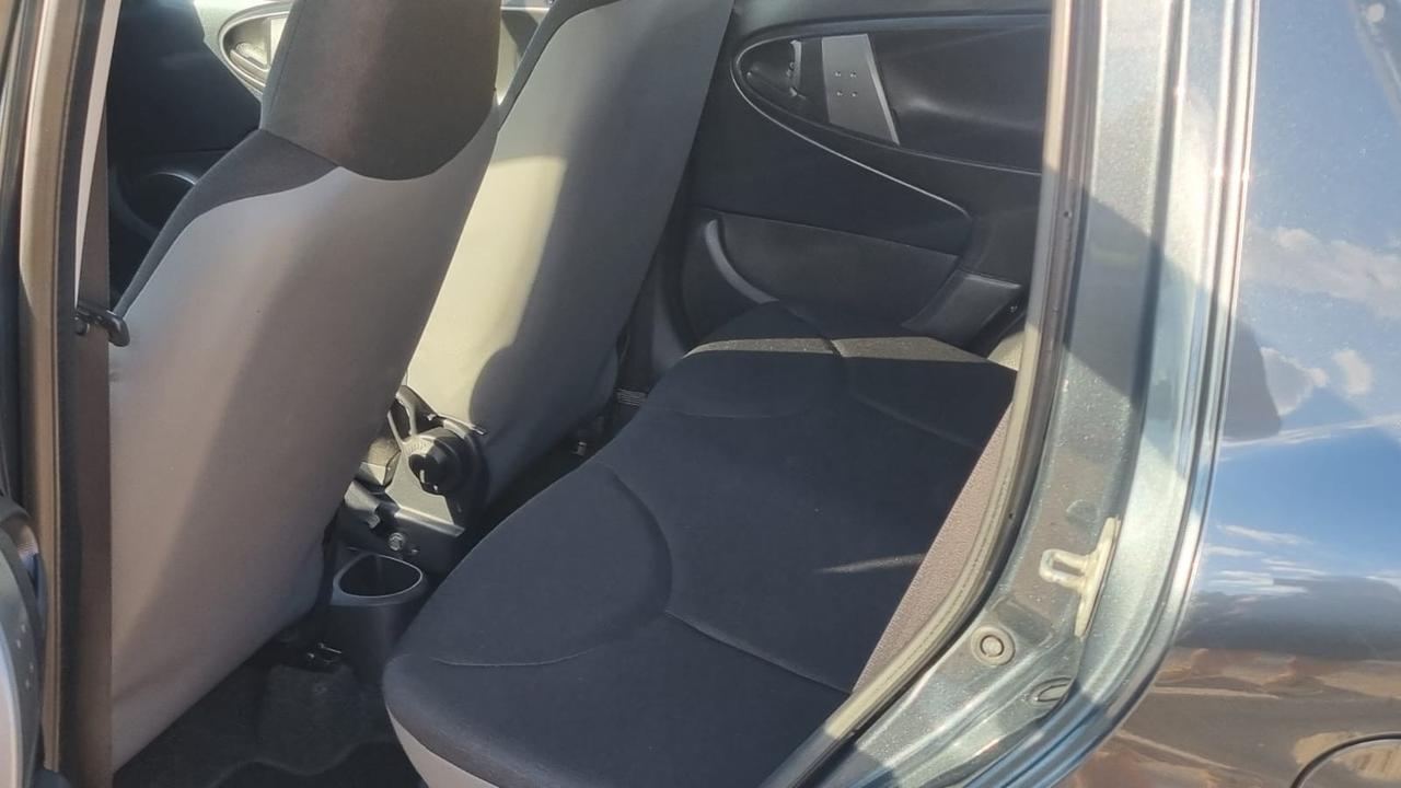Toyota Aygo 1.0 12V VVT-i 5 porte Lounge Connect MMT