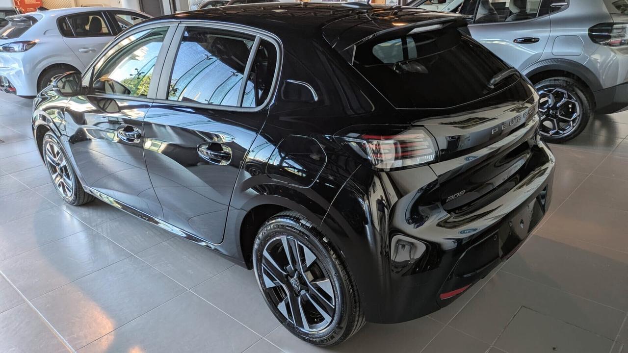 NEW Peugeot 208 EDITION NUOVO MOTORE TURBO A CATENA NO CINGHIA !!