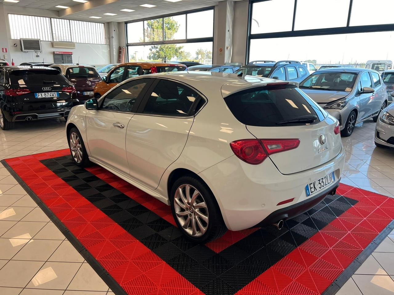 Alfa Romeo Giulietta 2.0 JTDm-2 140 CV Exclusive