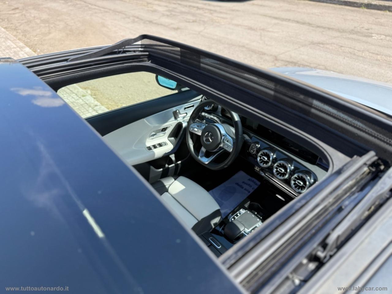 MERCEDES-BENZ A 180 d Automatic Premium