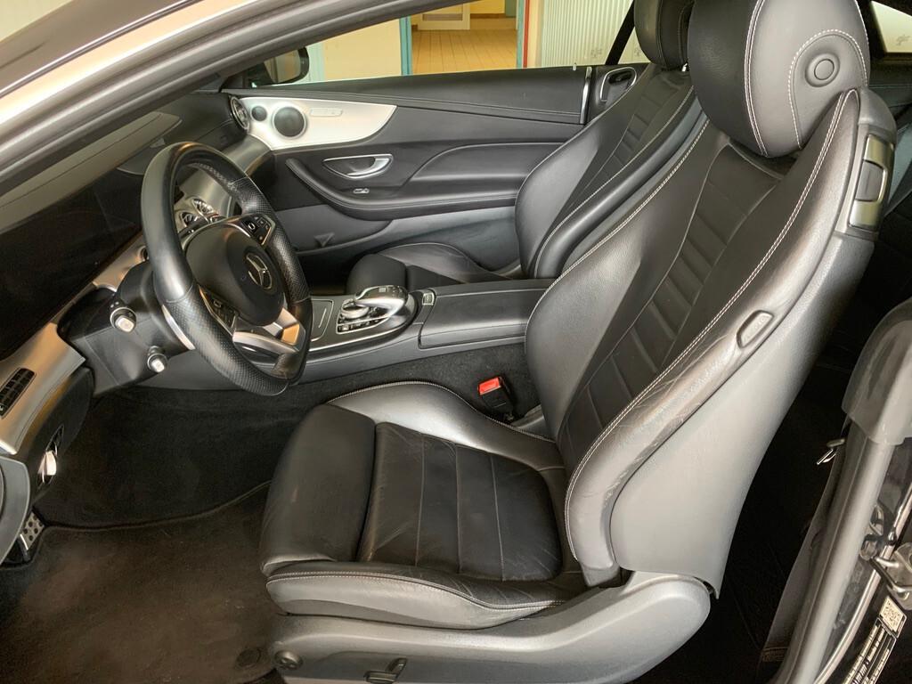 Mercedes-benz Coupe E 220 d 4Matic Premium