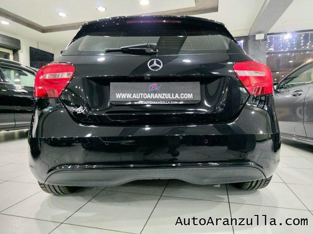 MERCEDES-BENZ A 200 CDI Sport Navi