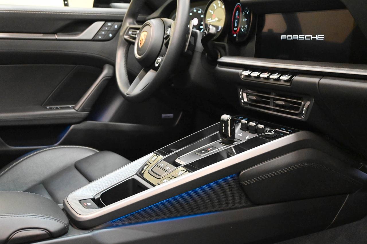 PORSCHE 911 (992) 911 Targa 4