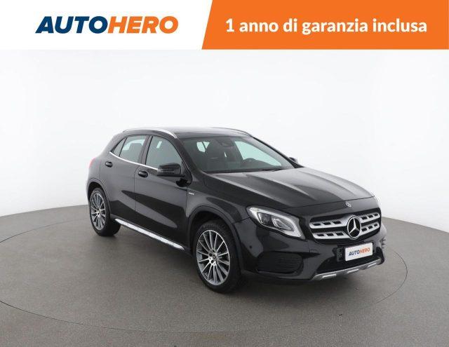 MERCEDES-BENZ GLA 220 d Automatic Premium