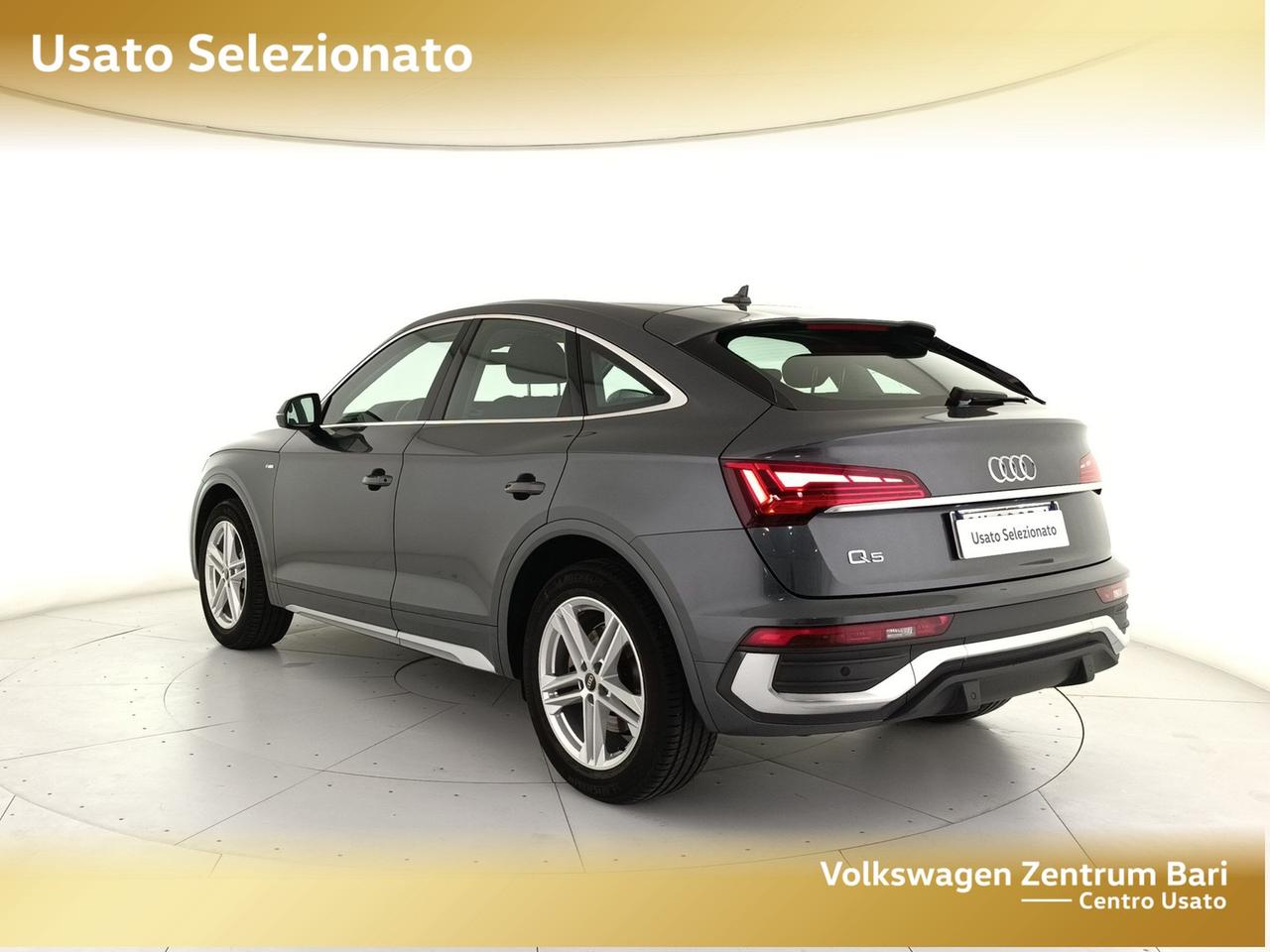 Audi Q5 sportback 35 2.0 tdi mhev 12v s line s-tronic