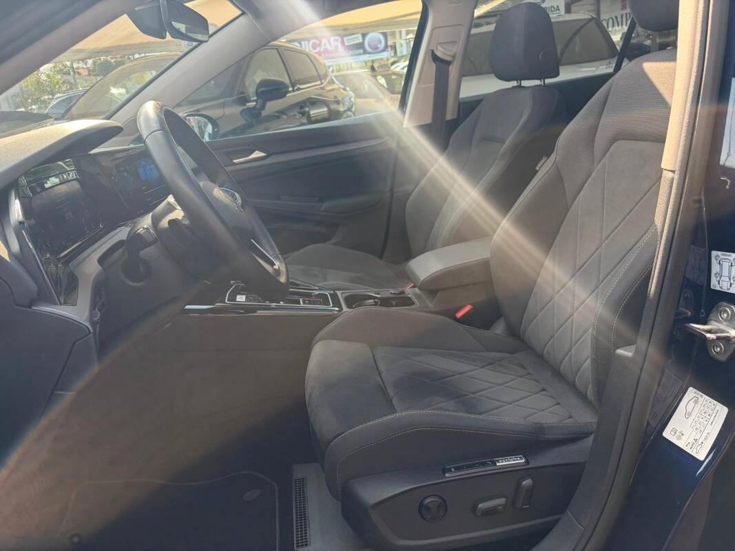 Volkswagen Golf 1.5 etsi evo Style 130cv dsg