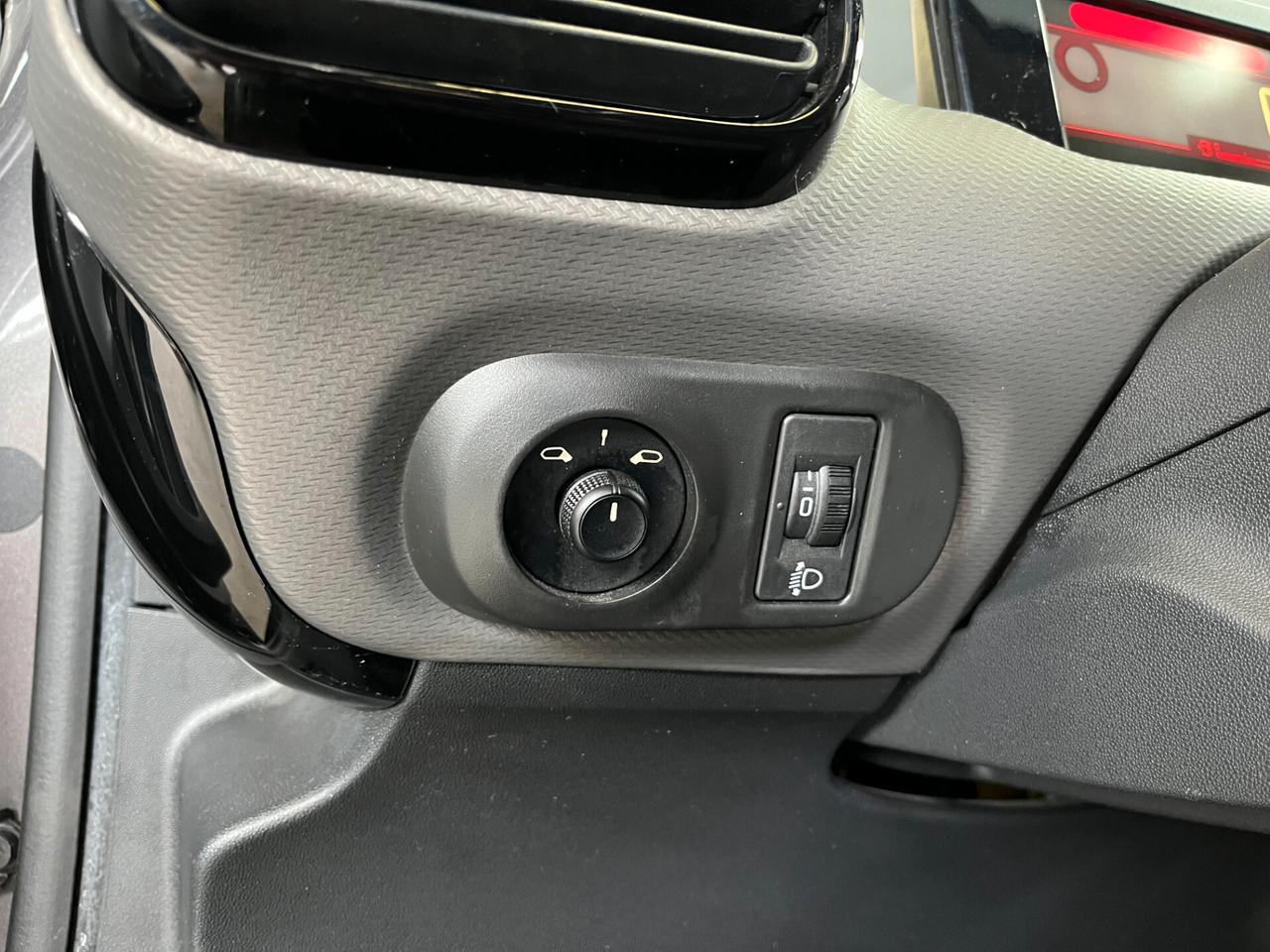 Citroen C4 Cactus 1.6cc BlueHDi 100cv SHINE - EURO6B