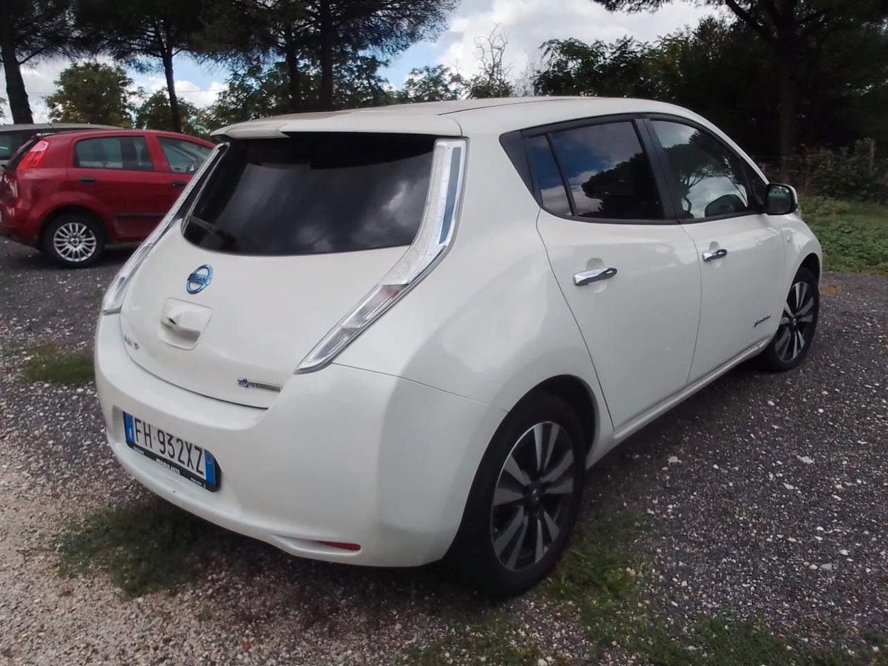 Nissan Leaf Acenta 30KWh