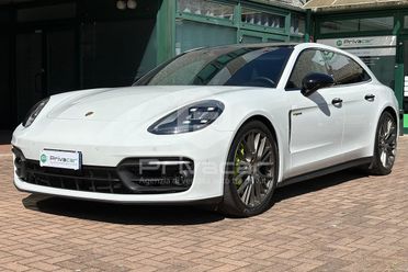 PORSCHE Panamera 2.9 4 E-Hybrid Sport Turismo Platinum Edition
