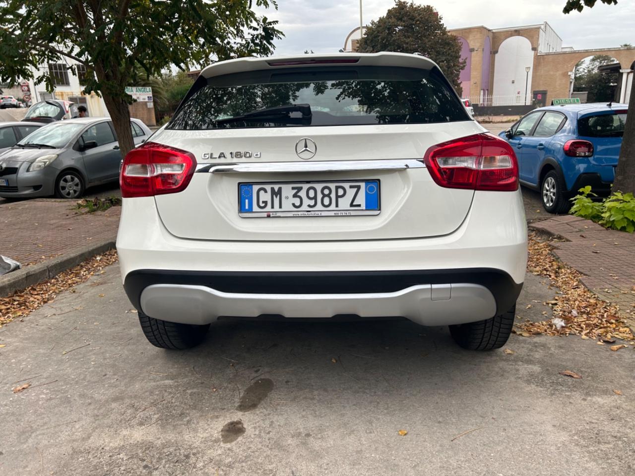 Mercedes GLA 180 d Automatic Executive