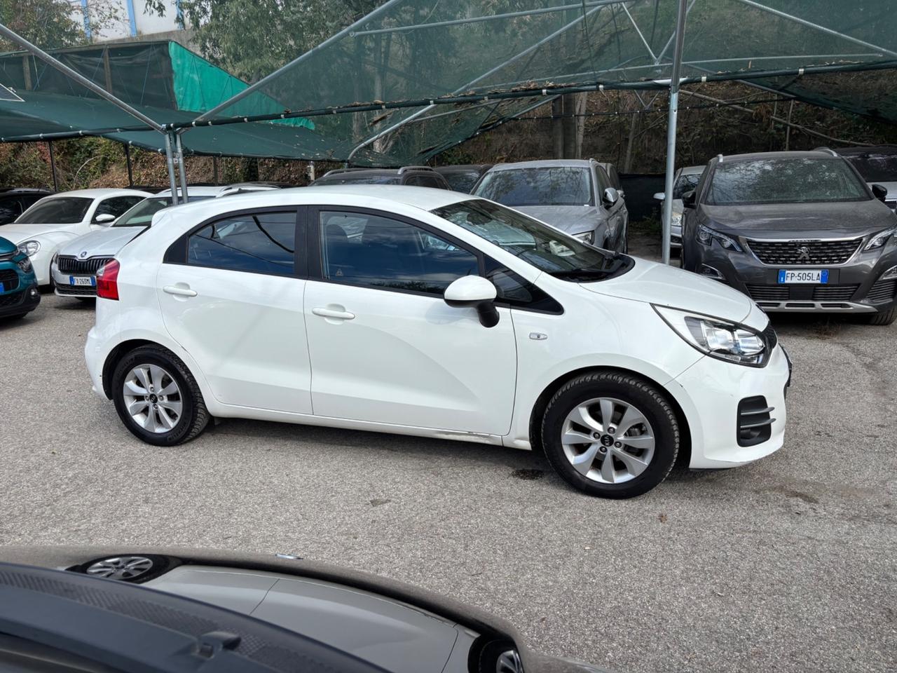 Kia Rio 1.1 CRDi 5p. Cool OK NEOPATENTATI
