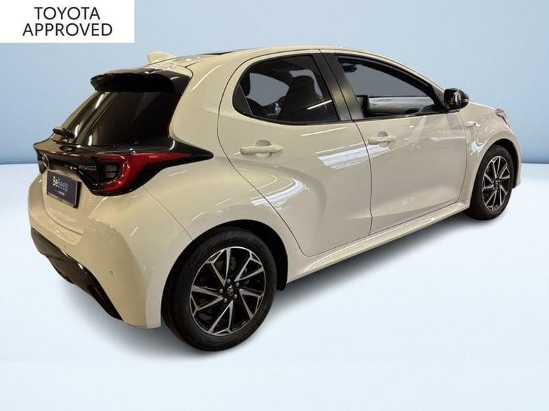 Toyota Yaris 1.5 HYBRID LOUNGE