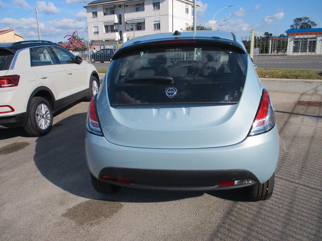 Lancia Ypsilon 1.0 FireFly 5 porte S&S Hybrid Oro