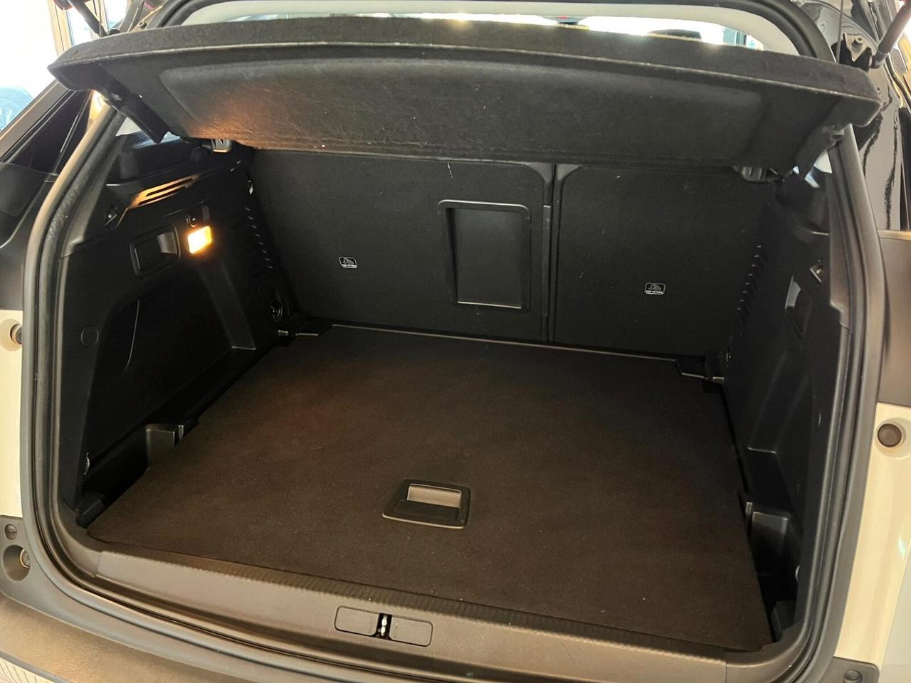 Peugeot 3008 BlueHDi 120 S&S Allure