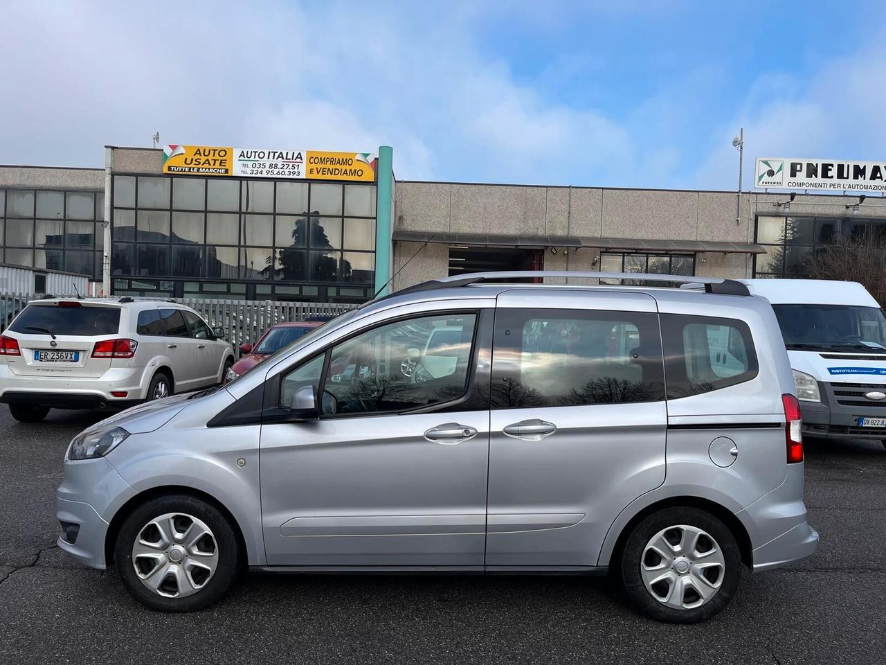 Ford Tourneo Courier Tourneo Courier 1.5 TDCI 75 CV Sport