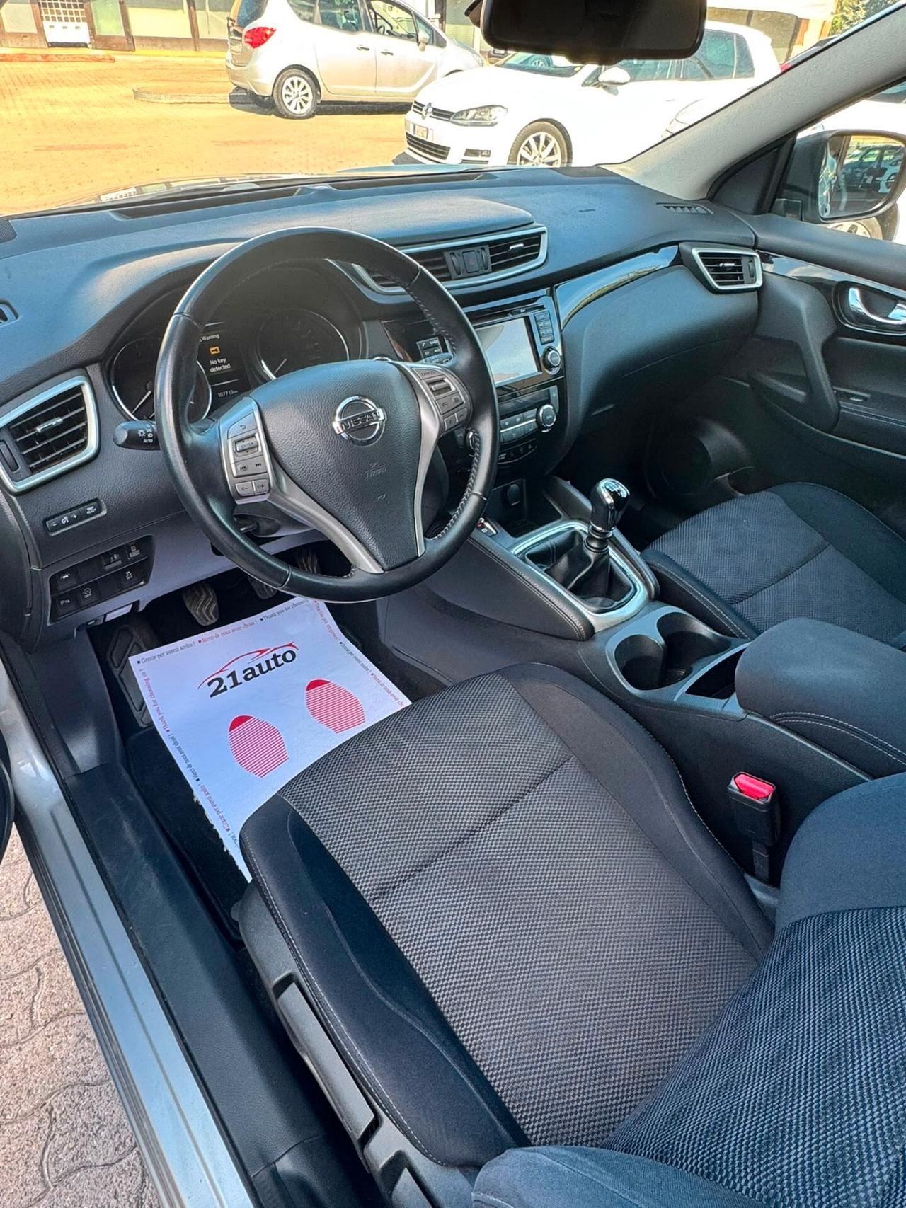 Nissan Qashqai 1.6 dCi 4WD BLACK EDITION