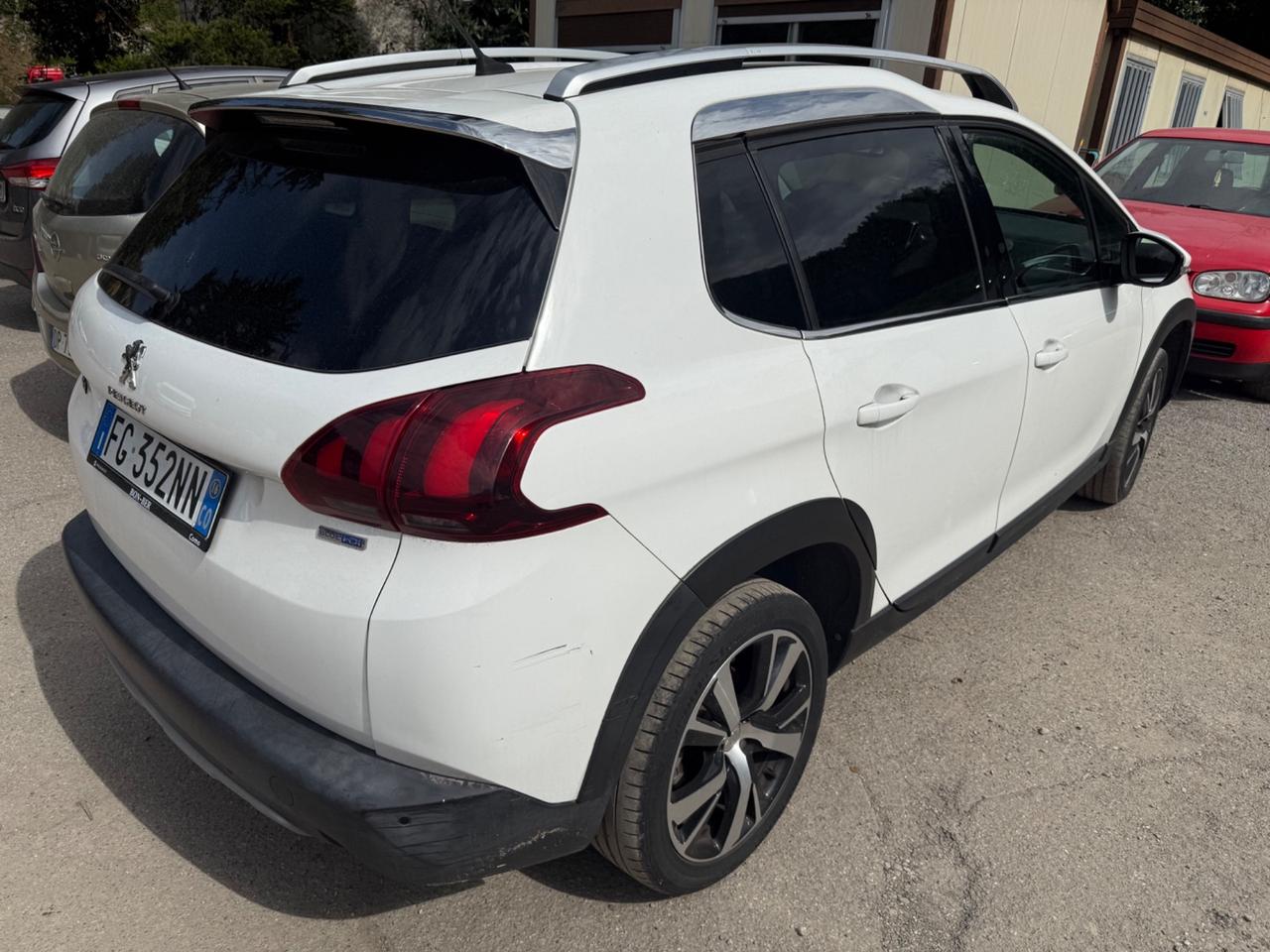 Peugeot 2008 BlueHDi 120 S&S Allure
