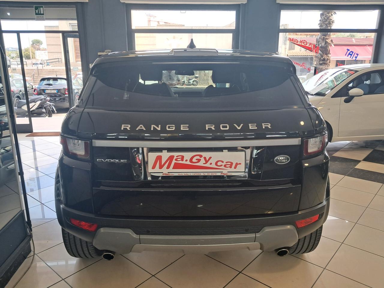 Land Rover Range Evoque 2.0 TD4 150 cv aut. 5p. SE