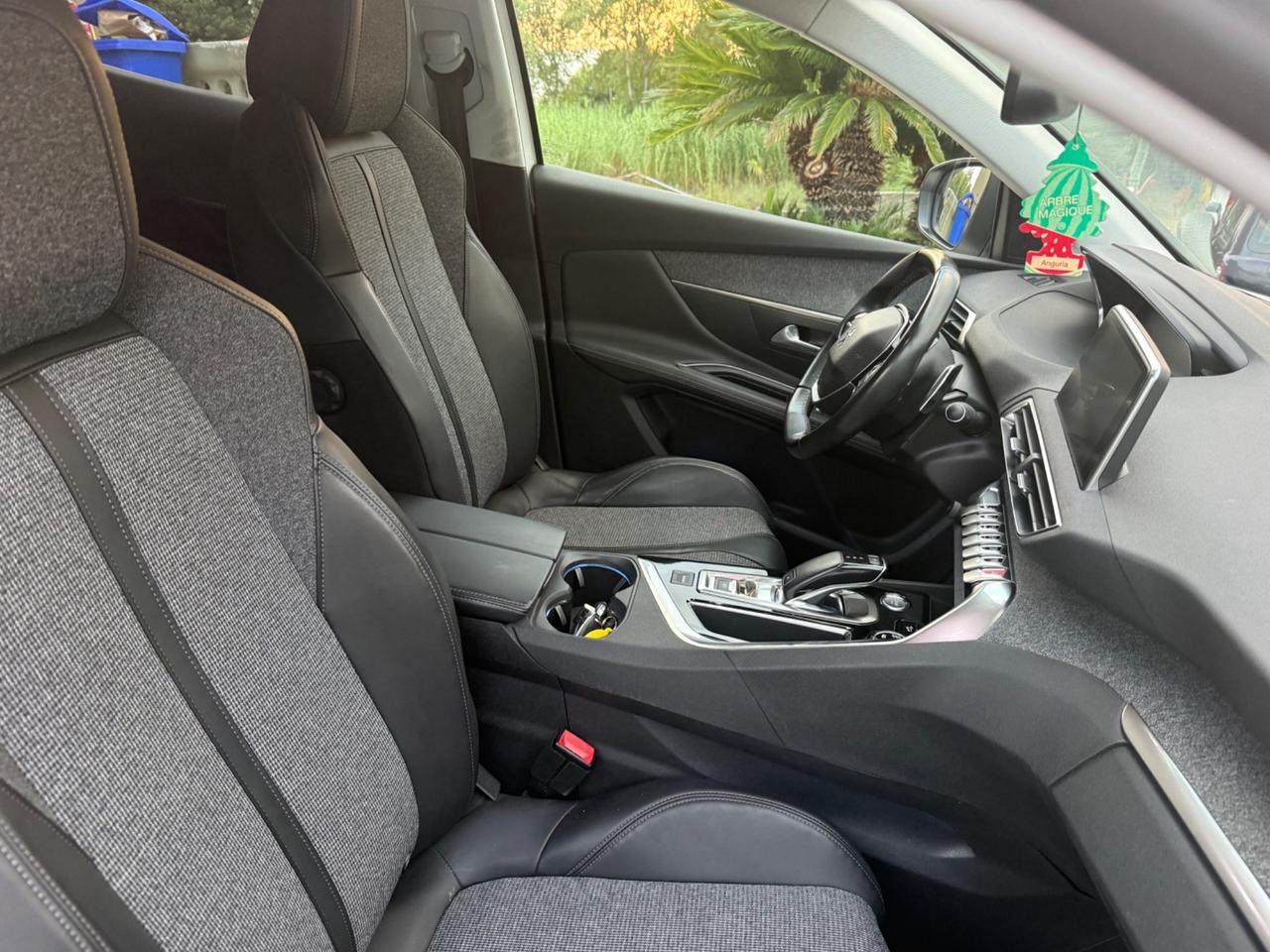 Peugeot 3008 BlueHDi km 90 mila accetto permute e finanziamenti