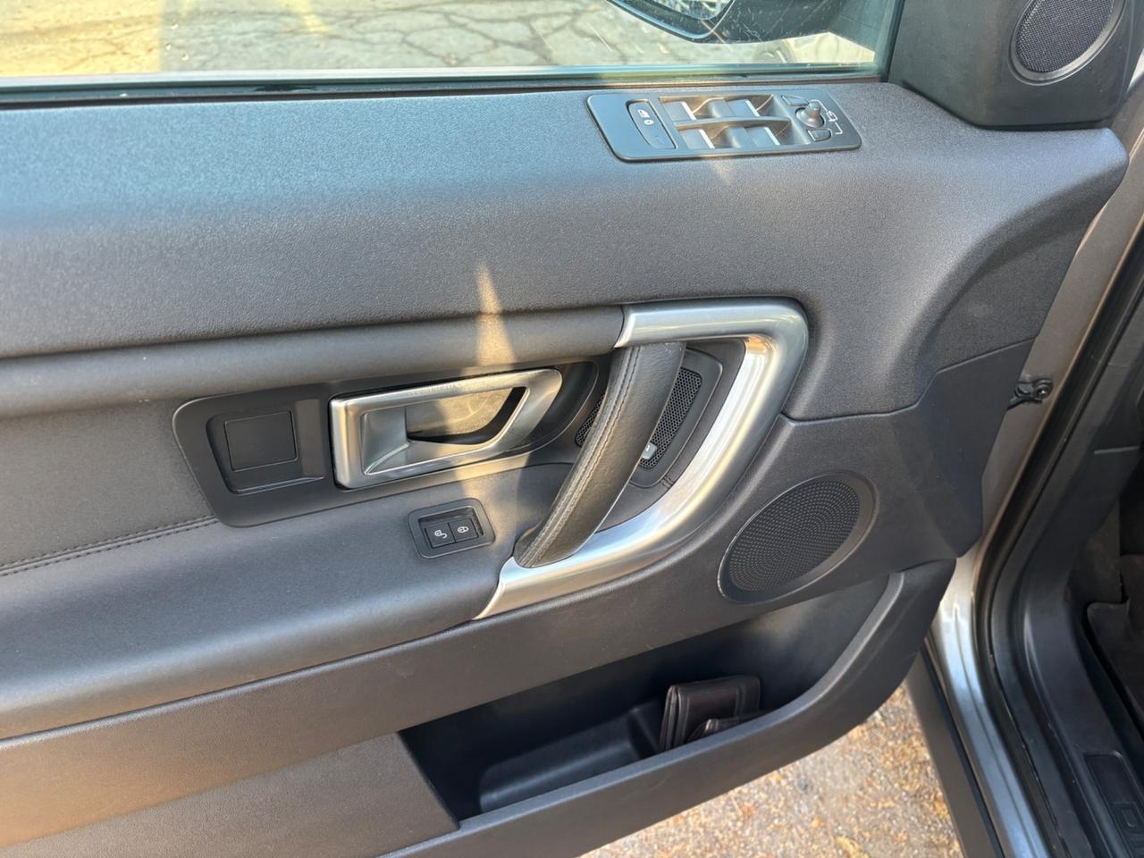 Land Rover Discovery Sport 2.0 TD4 180 CV HSE