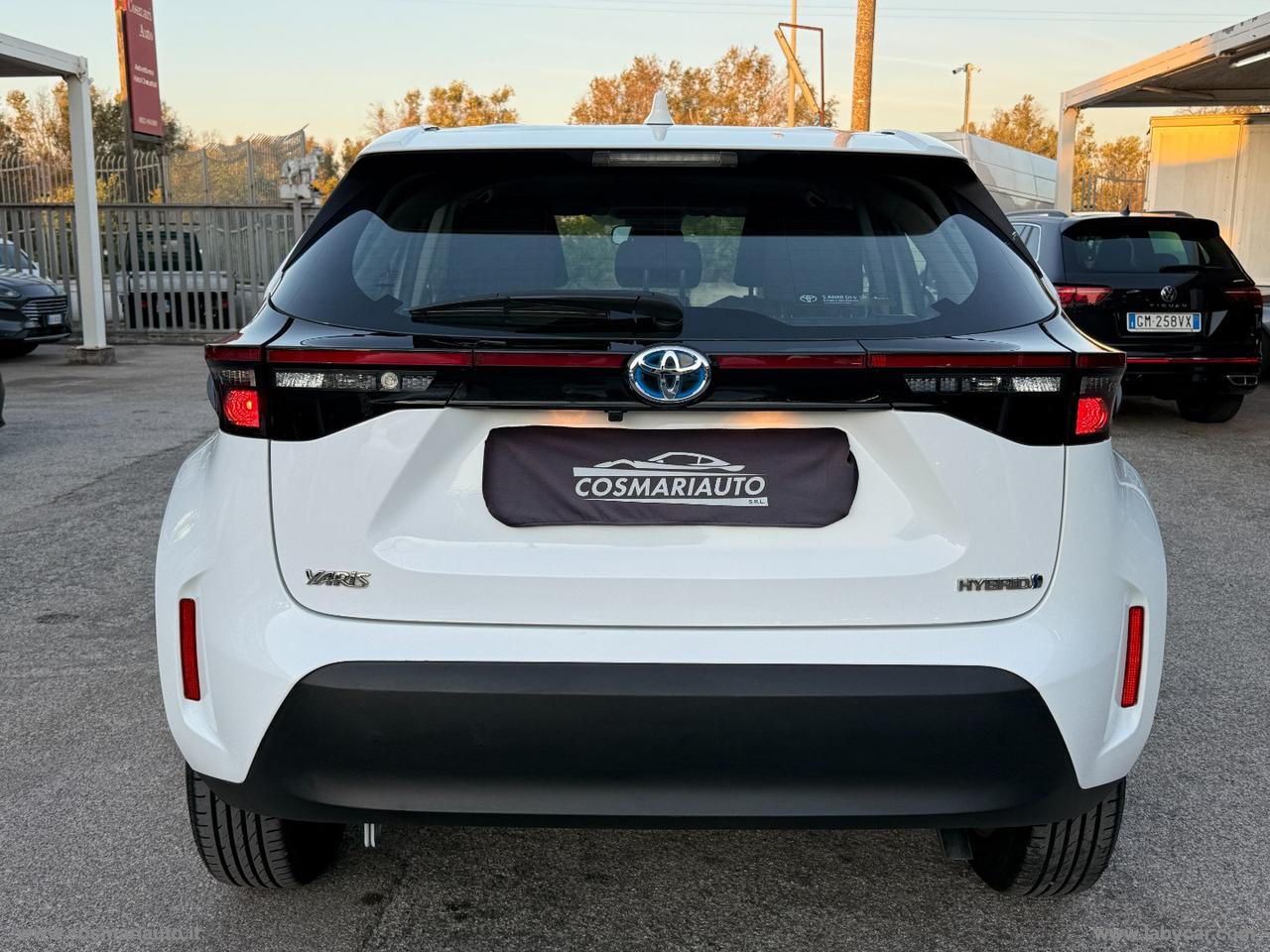 TOYOTA Yaris Cross 1.5 Hybrid 5p. E-CVT Active