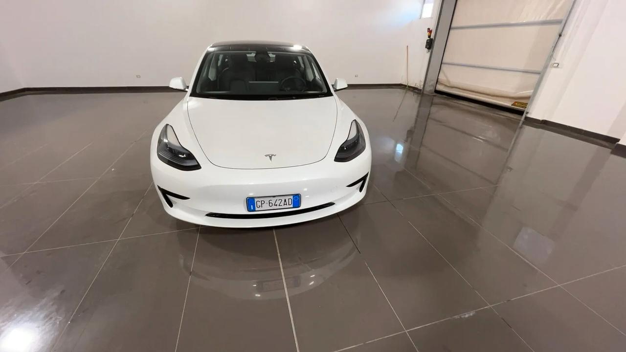 Tesla Model 3 Model 3 RWD
