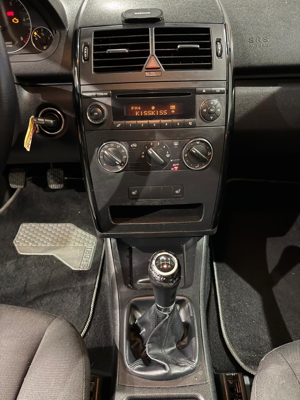 Mercedes A 160 CDI - NEOPATENTATI