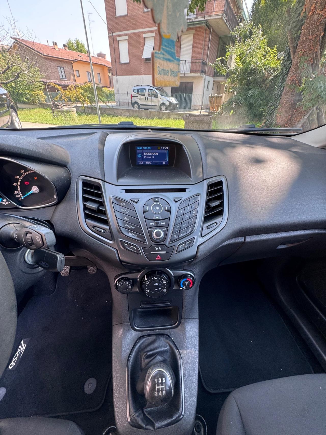Ford Fiesta 1.4 5p. Bz.- GPL Titanium