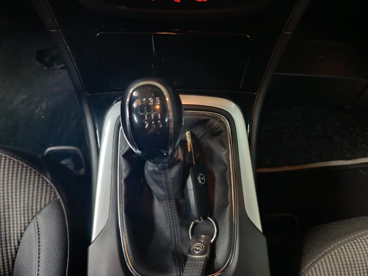 Opel Insignia del 2019 2000 diesel 160 cv full optional