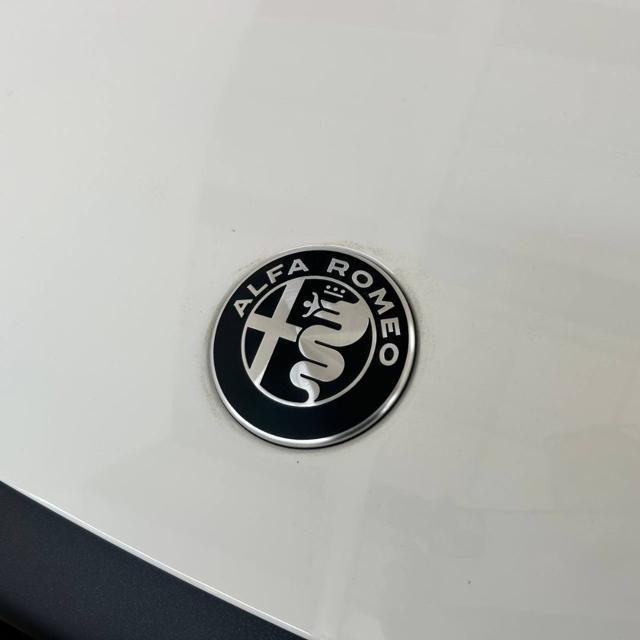 ALFA ROMEO Junior 1.2 136 CV Hybrid eDCT6 Speciale