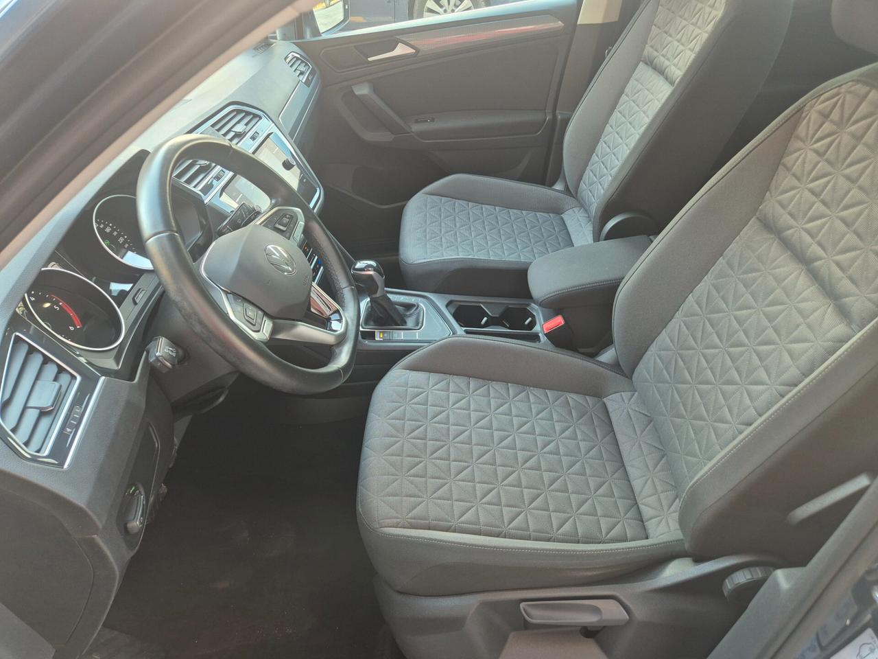 VW TIGUAN 2.0 TDI 150 CV ANNO 2021 KM 48000 CERTIFICATI