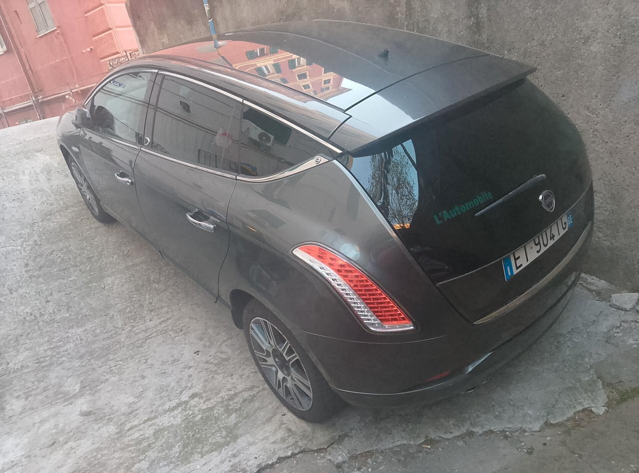 Lancia Delta 1.6 MJT DPF 105 CV Gold