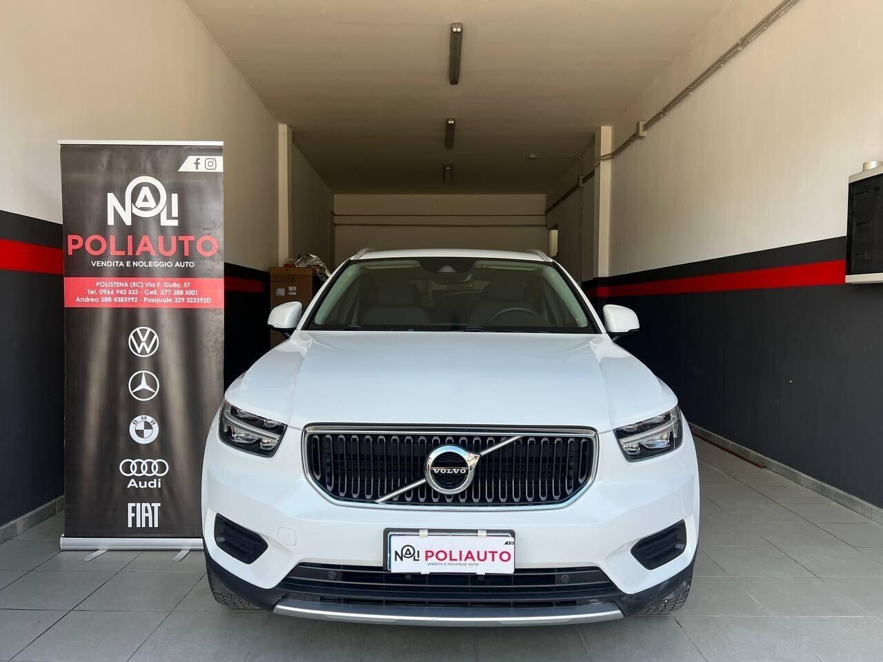 Volvo XC40 T2 Momentum Core