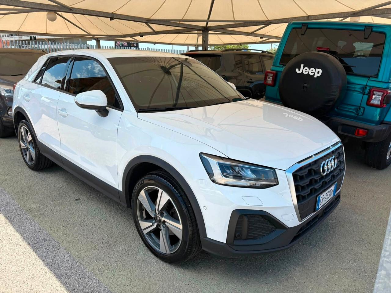 Audi Q2 30 TDI S tronic Business Advanced
