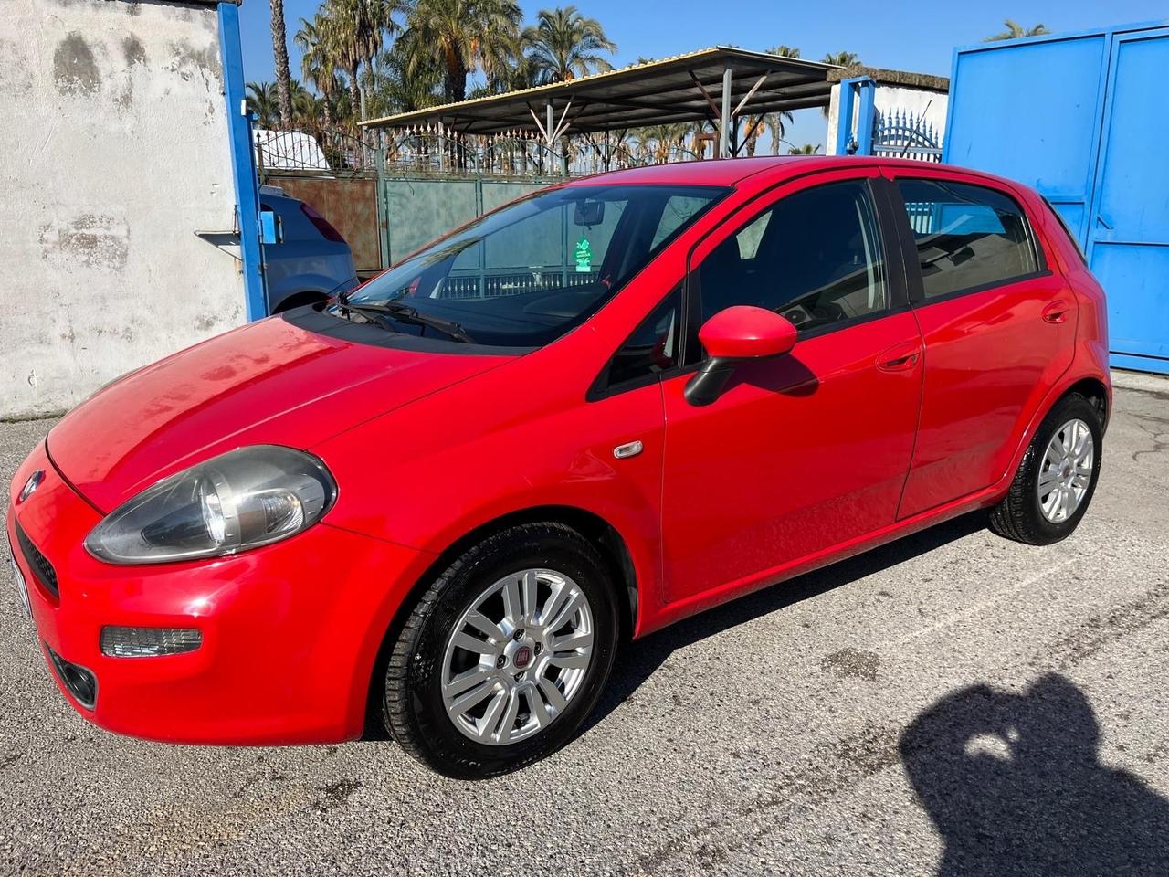 Fiat g.punto lounge -1.3 mjt/85 cv-full-2013