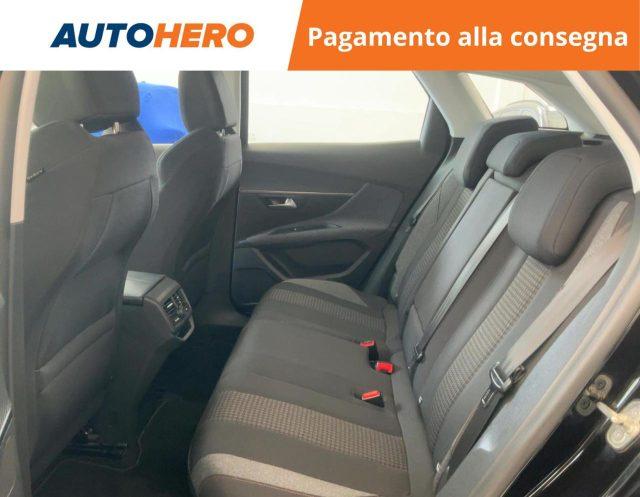 PEUGEOT 3008 BlueHDi 120 S&S Business