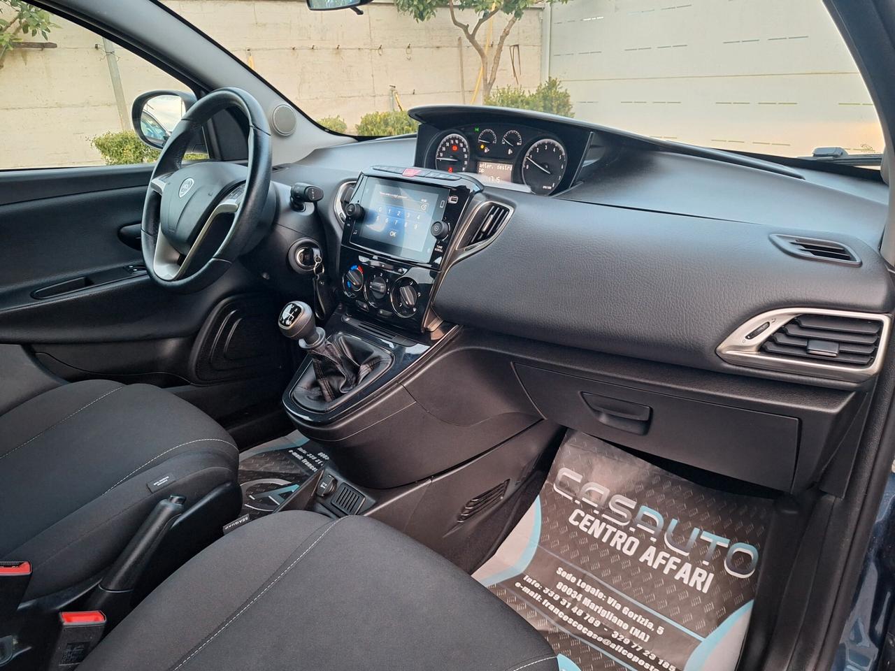 Lancia Ypsilon GOLD 1.0 70cv Hybryd NAV05/2023