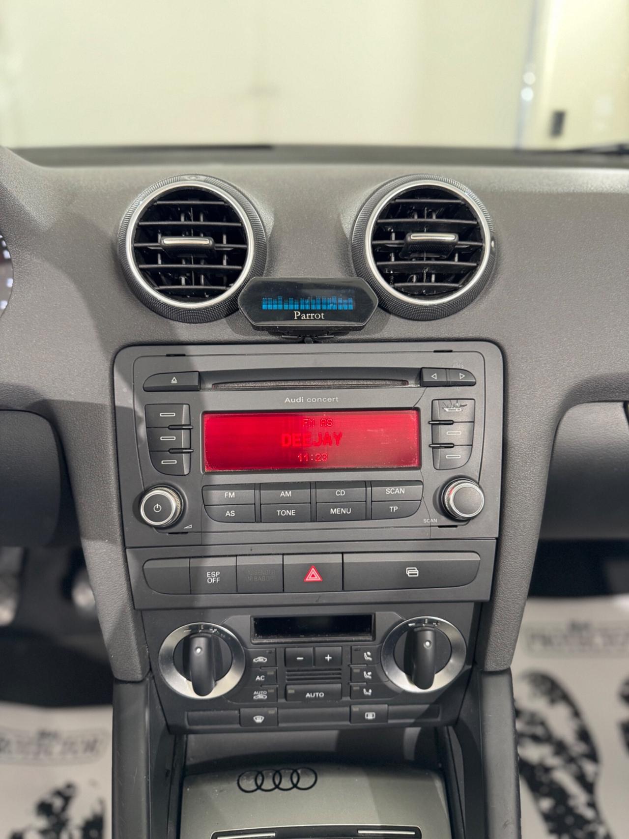 Audi A3 Cabrio 1.9 TDI S-LINE NEOPATENTATI