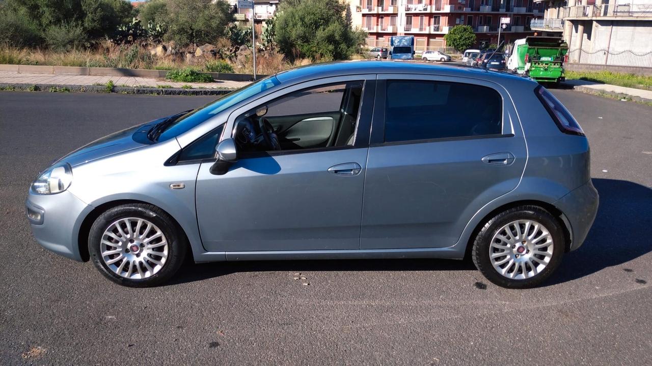 Fiat Punto Evo 1.3MLJT NEOPATENTATI CHIAMA 2009