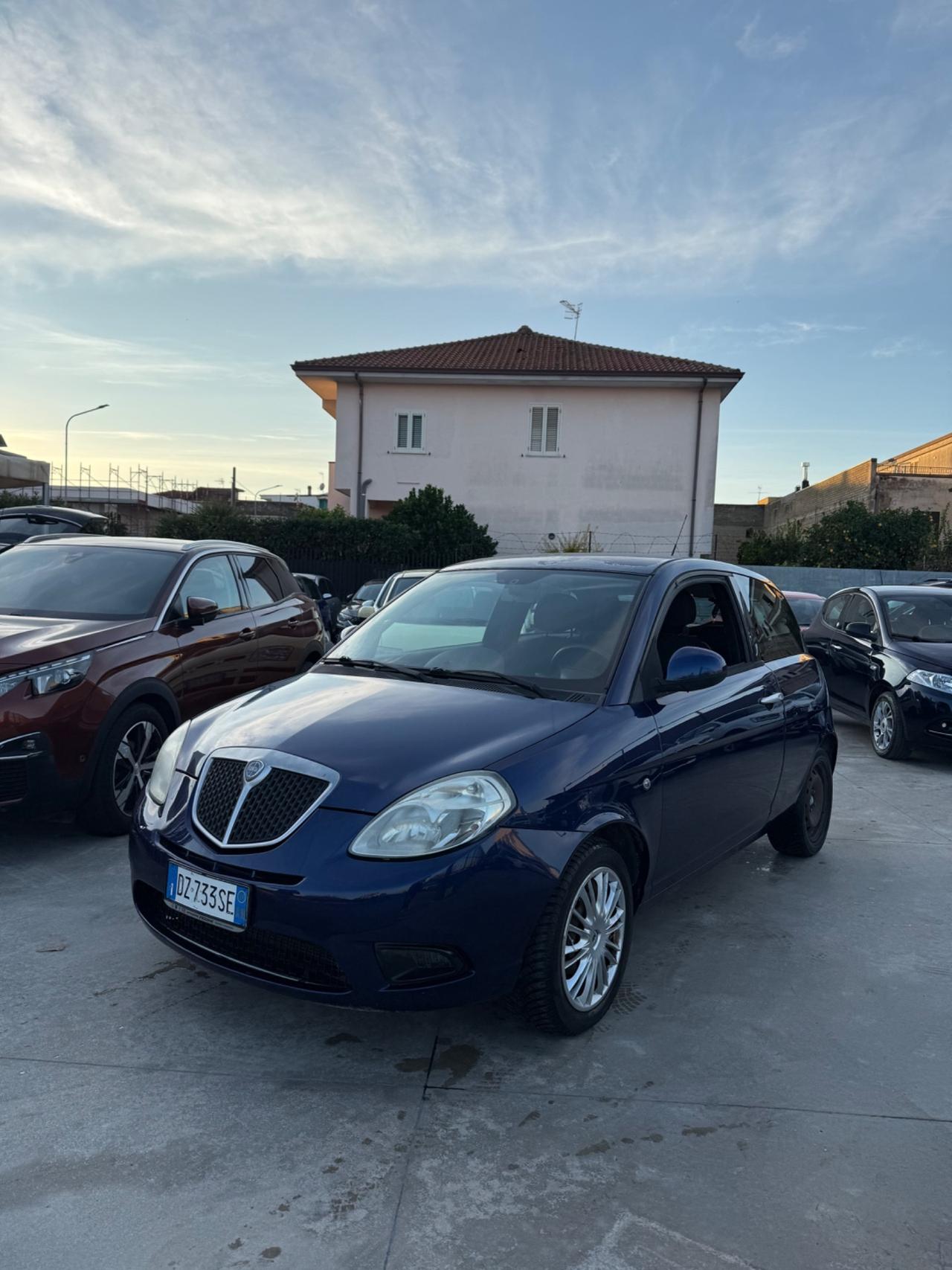 Lancia Ypsilon 1.2 Oro Ecochic GPL