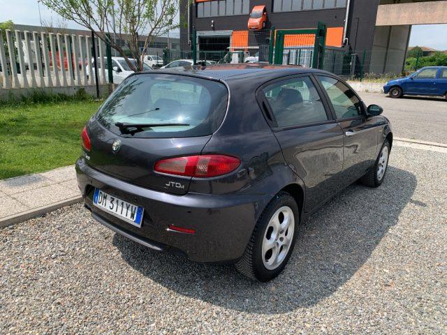 ALFA ROMEO 147 1.9 JTD (120) 5 porte Murphy&Nye