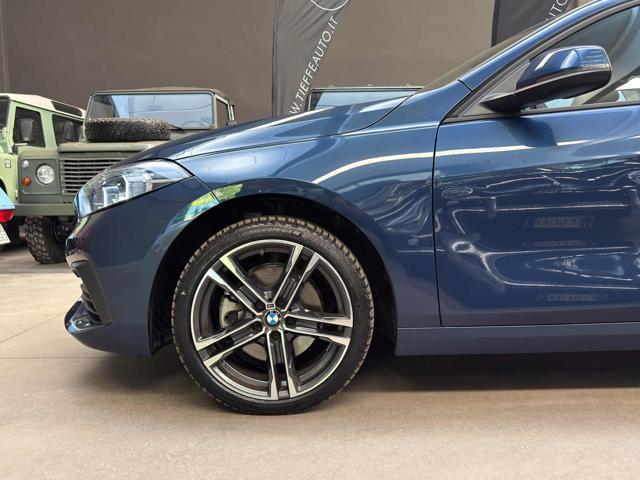 BMW 118 i 5p. Business Advantage